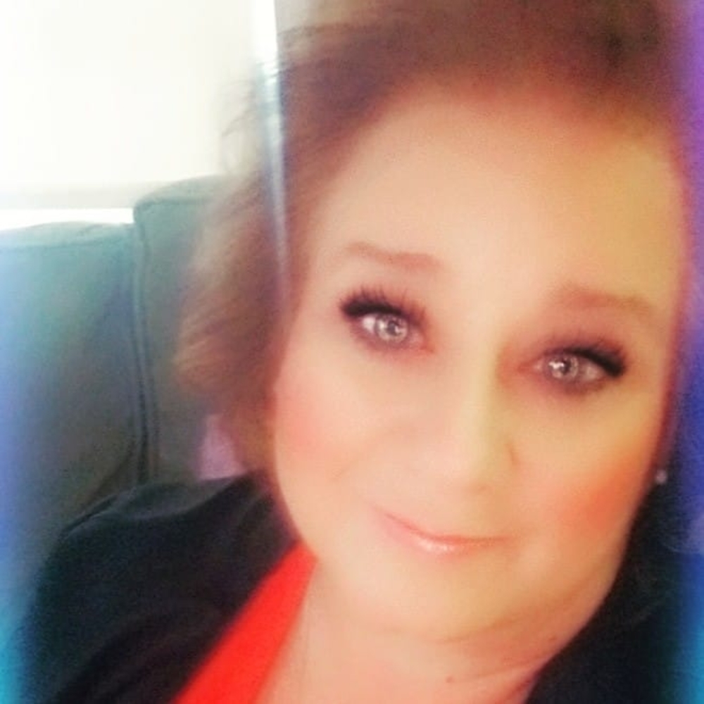 Meet your Posher, Dianna